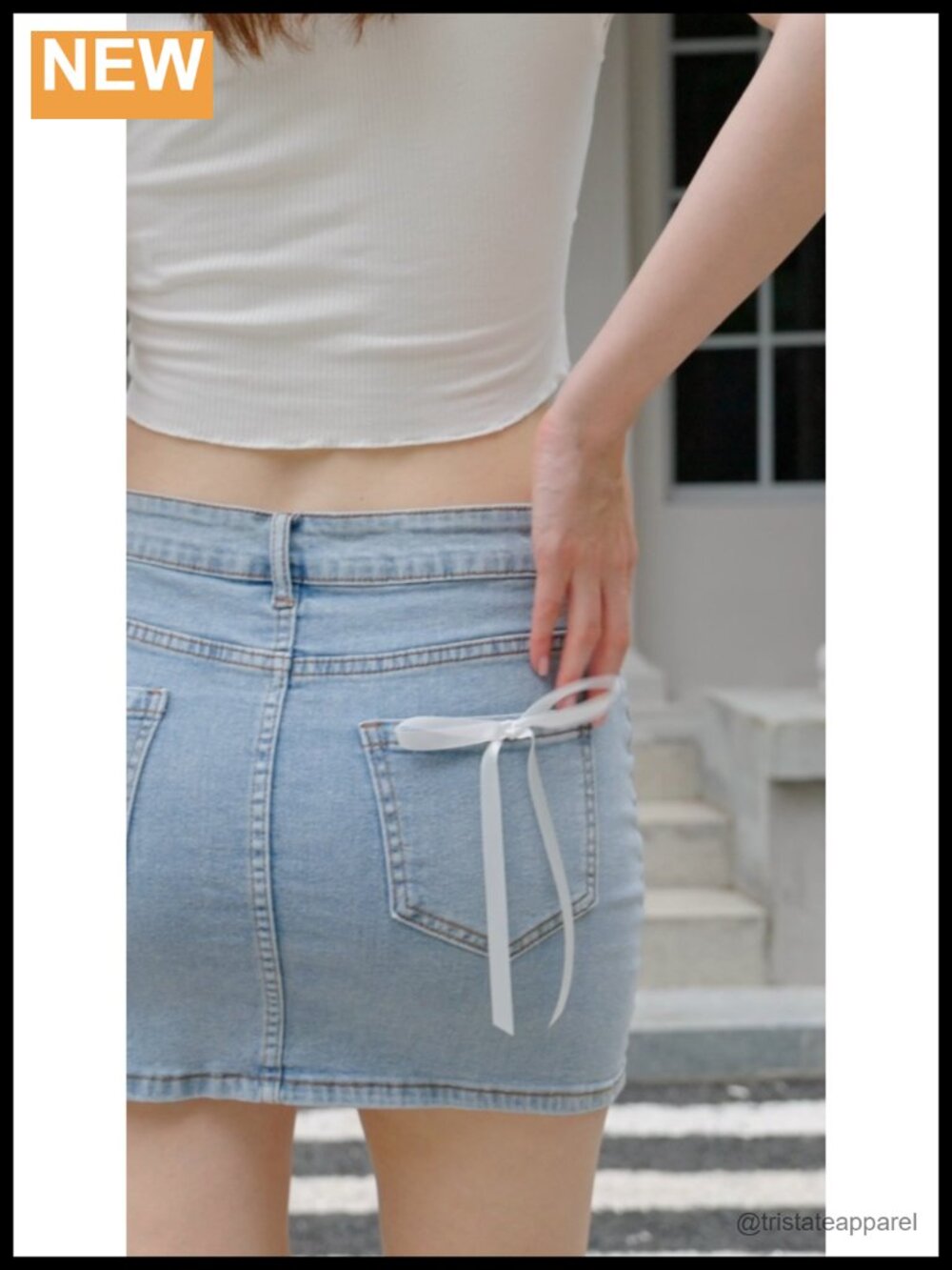 High Rise Denim Mini Skirt with Bowknot and Pockets - Picture 4 of 4